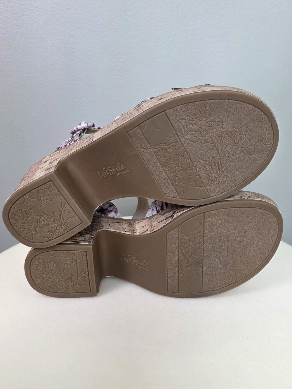 LifeStride Neutral Platform Sandals Cork Block Heel Purple Shibori 7.5M NEW!! - Picture 4 of 15